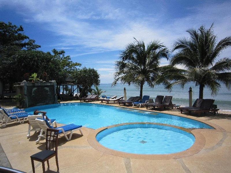 Lanta Paradise Beach Resort Koh Lanta Exterior photo