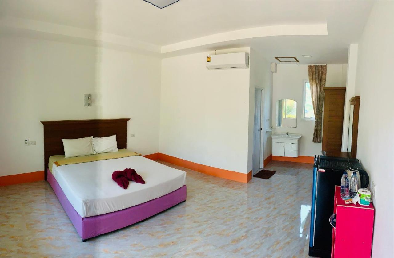 Lanta Paradise Beach Resort Koh Lanta Exterior photo